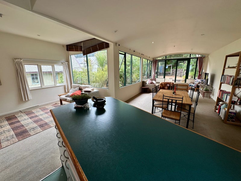 117 Brougham Street, Mount Victoria, Wellington - Carousel 2