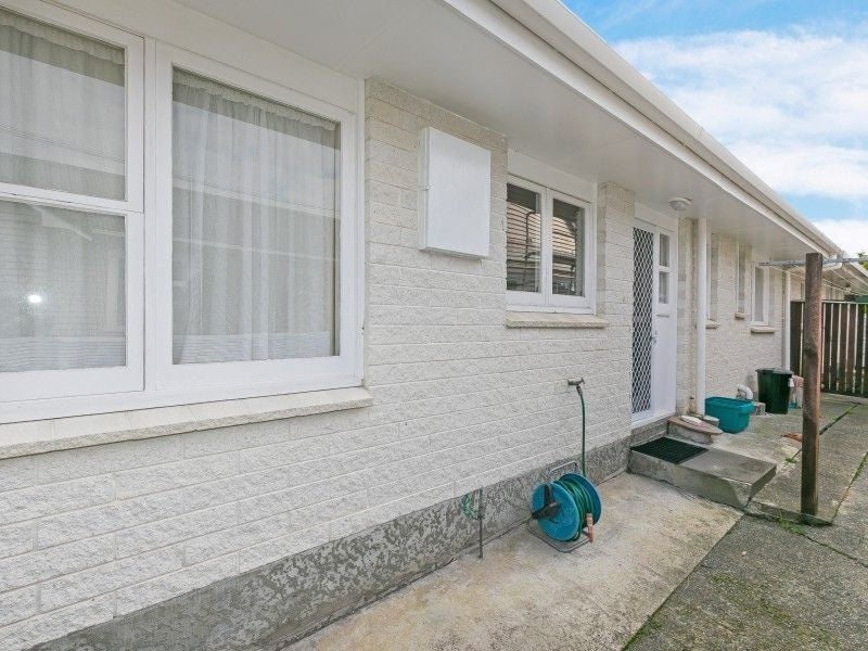 11A Nile Street, Waterloo, Lower Hutt - Carousel 14