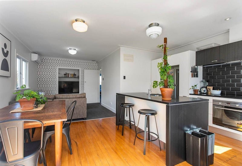 122B Orakei Road, Remuera, Auckland - Carousel 2