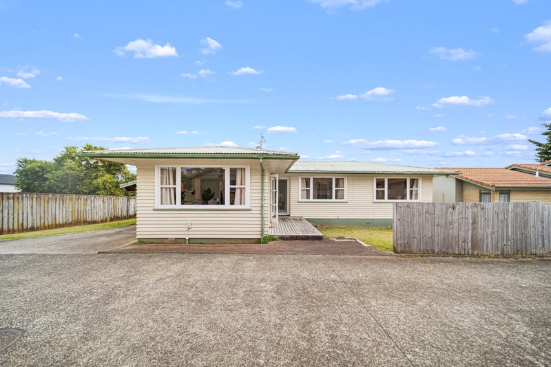 11 Pah Road, Papatoetoe, Auckland - Carousel 1