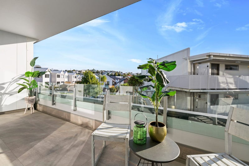 120/17 Link Crescent, Stanmore Bay, Whangaparaoa - Carousel 4