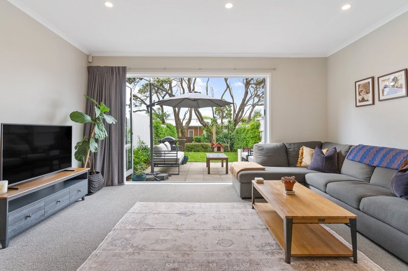 11 Wiki Lane, Mount Wellington, Auckland - Carousel 2