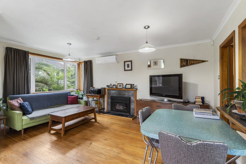 73 Castledine Crescent, Glen Innes, Auckland - Carousel 2