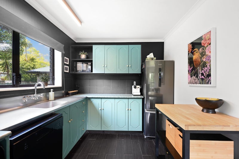 72A Sandwich Road, St Andrews, Hamilton - Carousel 2