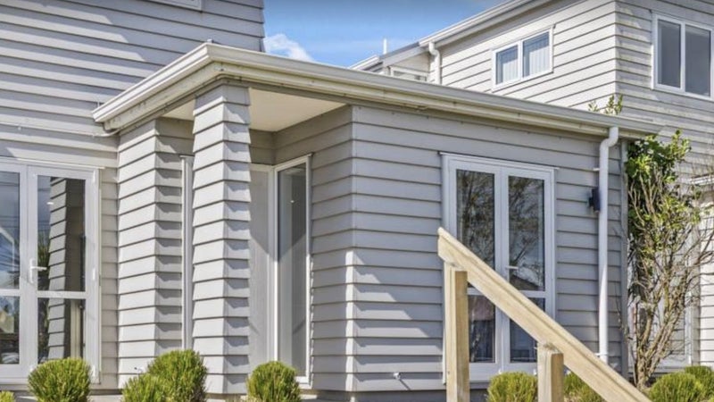 17 Tribute LOOP, Takanini, Takanini - Carousel 1