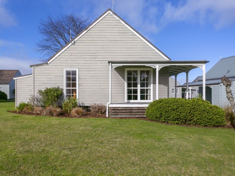 6/30 Sorrento Drive, Rangatira Park, Taupo - Carousel 2