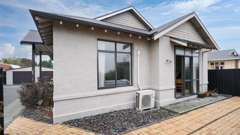 289 Tay Street, Turnbull Thomson Park, Invercargill - Carousel 1