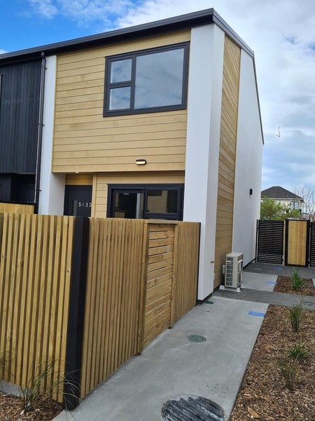 5/33 Sladden Street, Naenae, Lower Hutt - Carousel 2