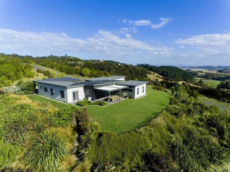 3 Esk View Road, Eskdale - Carousel 21