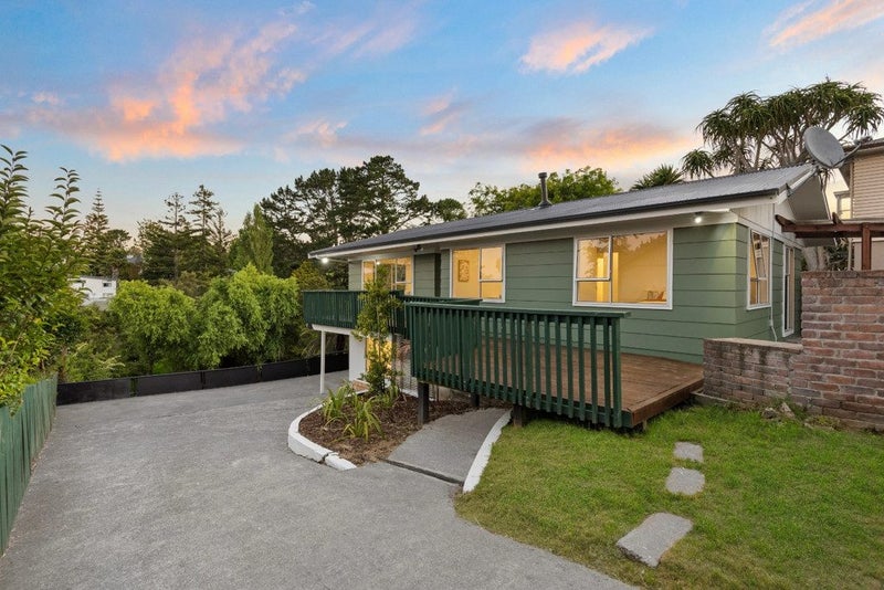 14 Withers Road, Glen Eden, Auckland - Carousel 1
