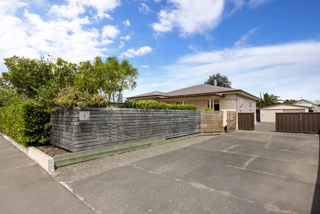2 Riverbend Road, Onekawa, Napier - Carousel 19
