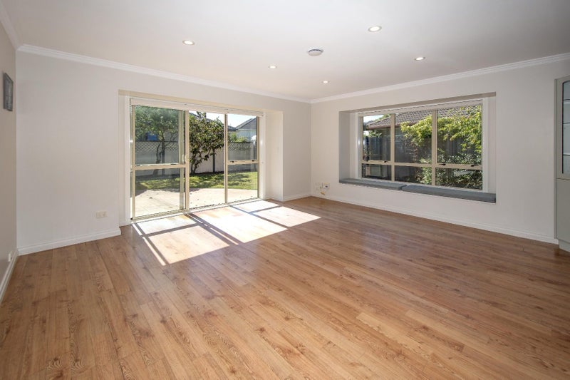10 Iroquois Place, Wigram, Christchurch - Carousel 2