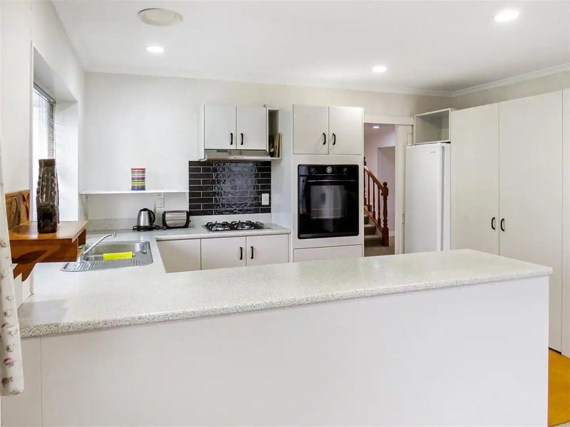 34 Warwick Drive, Lynmore, Rotorua - Carousel 2