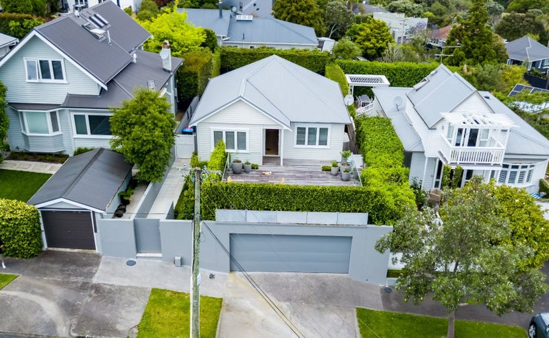24 Oban Road, Westmere, Auckland - Carousel 2