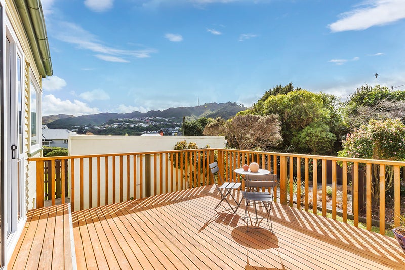 9 Mysore Street, Khandallah, Wellington - Carousel 20