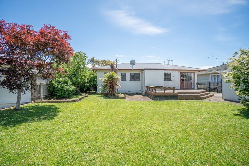 111 Rugby Street, Awapuni, Palmerston North - Carousel 15