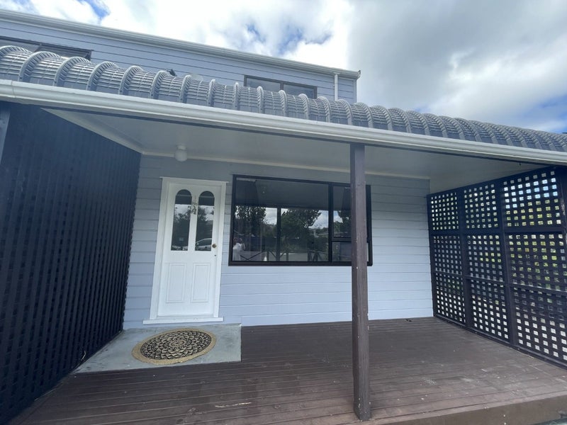 1/19A Birdwood Road, Waterloo, Lower Hutt - Carousel 1