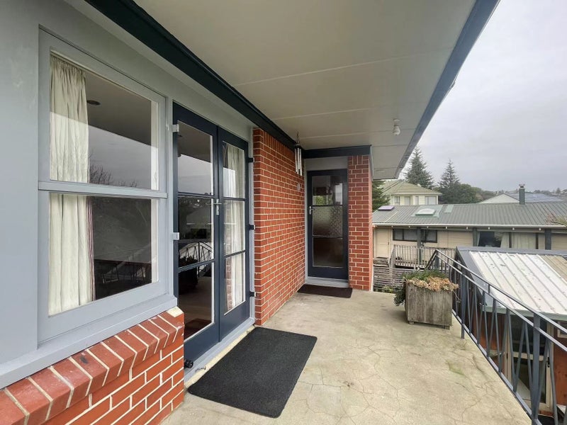 654A Beach Road, Browns Bay, Auckland - Carousel 2