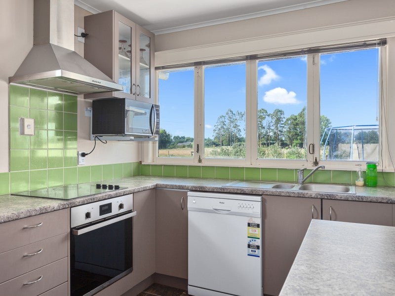 408 Hallett Road, Otakiri - Carousel 24