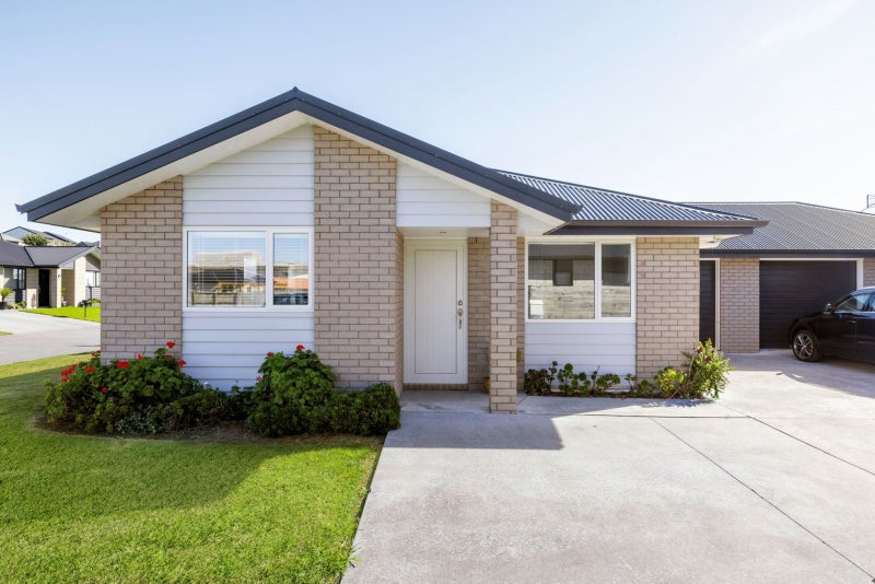 24 Shrule Place, Huntington, Hamilton - Carousel 1