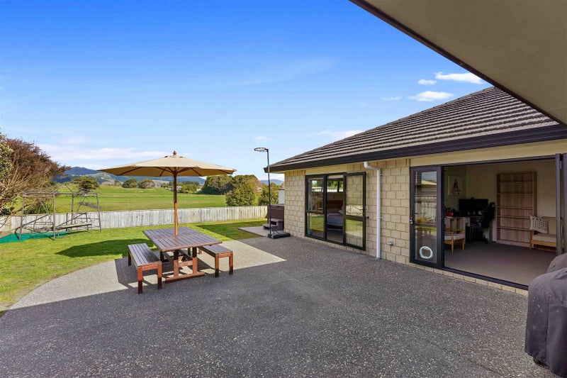 82 The Drive, Paraparaumu Beach, Paraparaumu - Carousel 2
