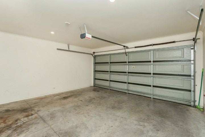 12B Kelvin Place, Hamilton East, Hamilton - Carousel 19