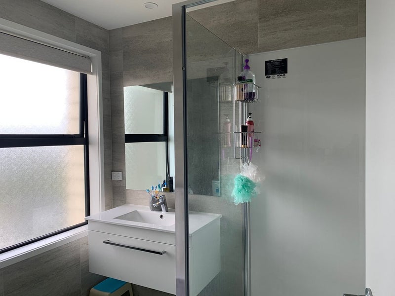 12 Rere Close, Takanini, Auckland - Carousel 12