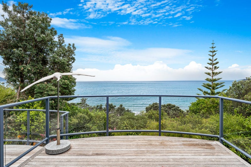 8 Northview Road, Stanmore Bay, Whangaparaoa - Carousel 1