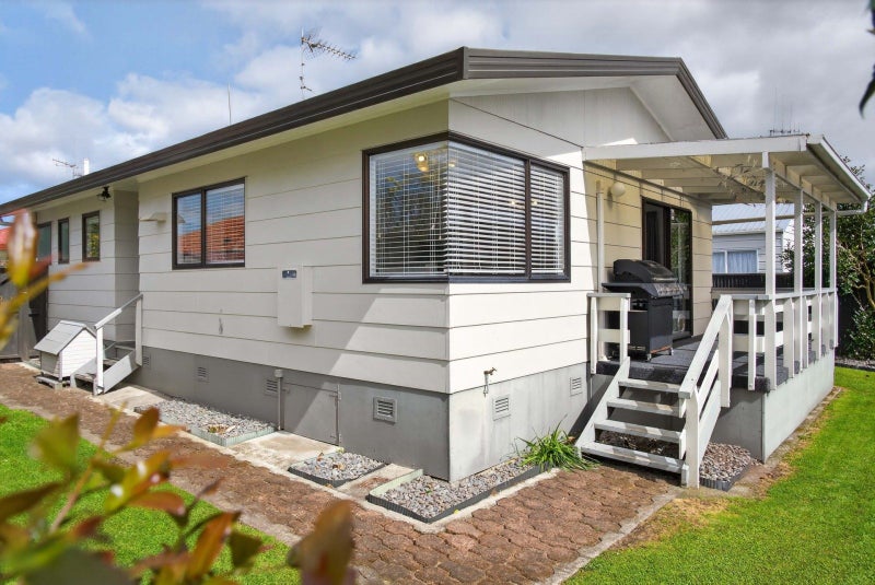 9A Lisbon Street, Greerton, Tauranga - Carousel 2