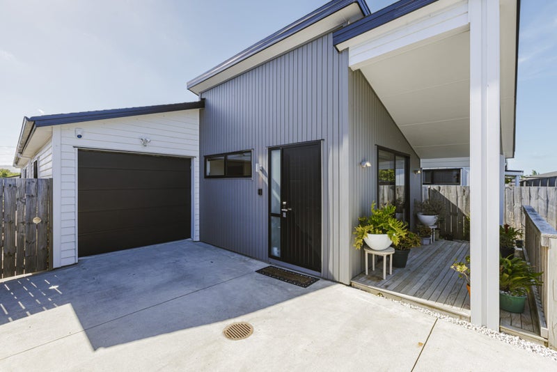 8 Rapoi Lane, Drury, Papakura - Carousel 2