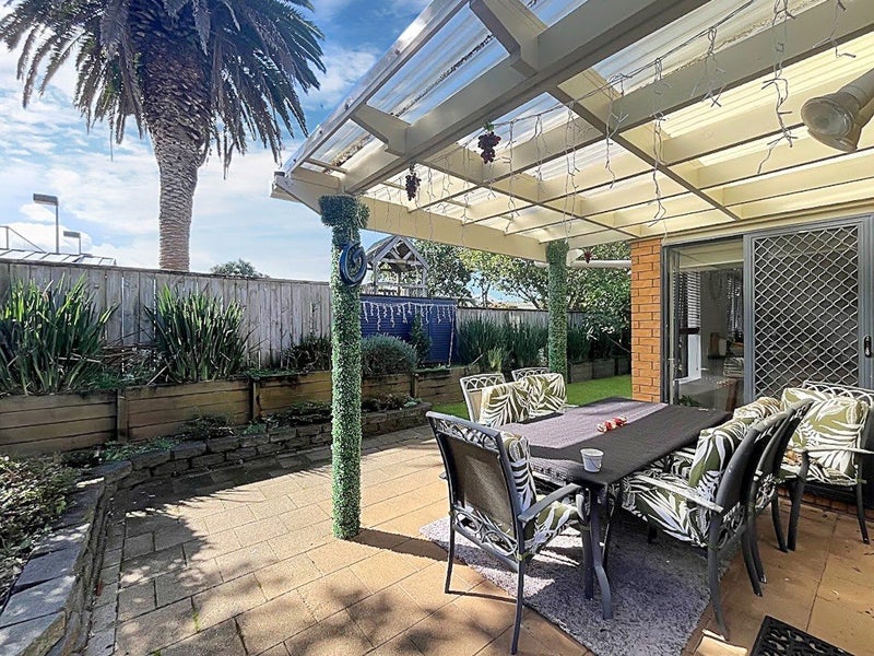 17B Rewi Road, Royal Oak, Auckland - Carousel 2