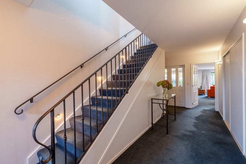 9 Saint Clair Close, Harewood, Christchurch - Carousel 2