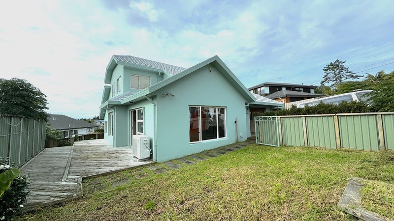 1/32A Bronzewing Terrace, Unsworth Heights, Auckland - Carousel 2