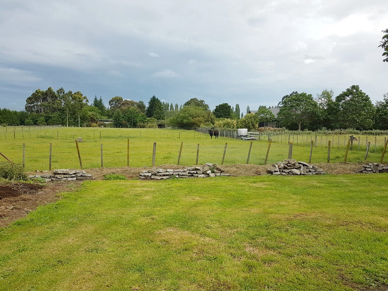 59 Owen Street, Waipawa - Carousel 15