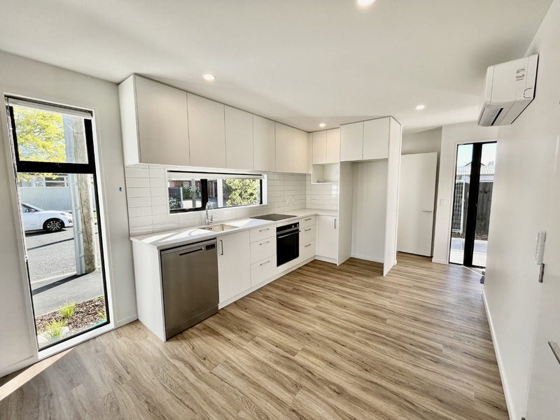 1/176 Hastings Street East, Waltham, Christchurch - Carousel 2