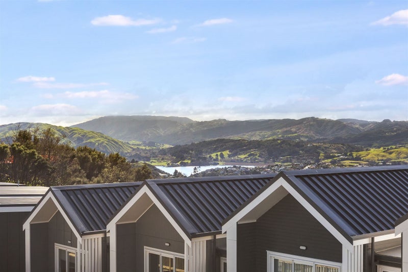 5 Tai LANE, Whitby, Porirua - Carousel 1