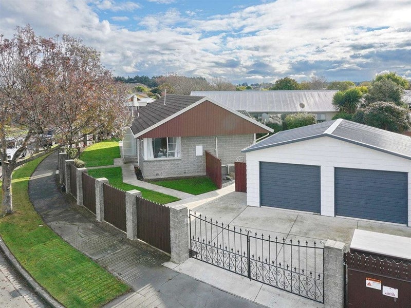 4 Daytona Place, Parklands, Christchurch - Carousel 1