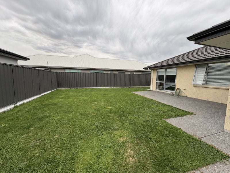 16 Whangaehu Place, Te Awa, Napier - Carousel 2