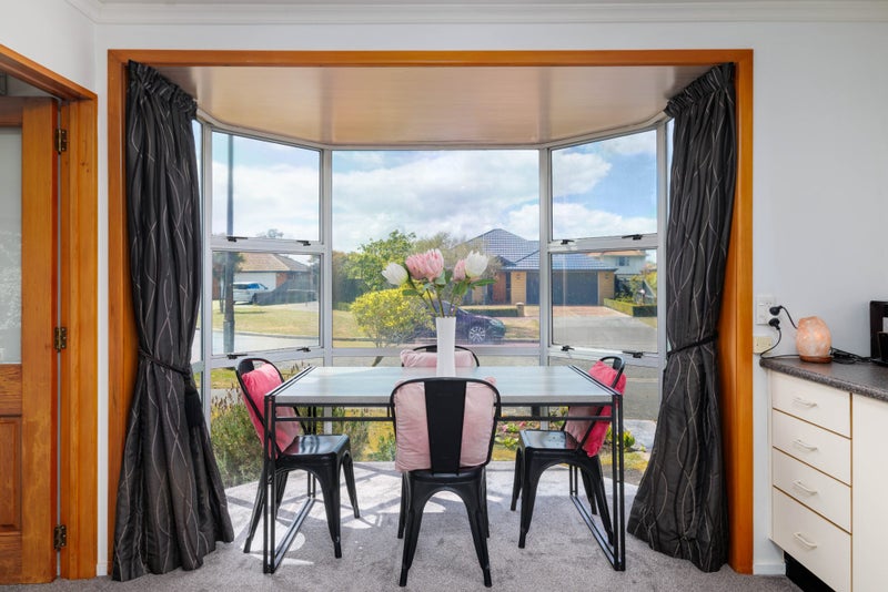 134 Inwoods Close, Parklands, Christchurch - Carousel 2