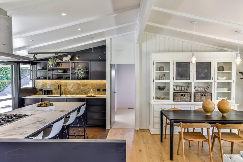 93 Wood Bay Road, Titirangi, Auckland - Carousel 2