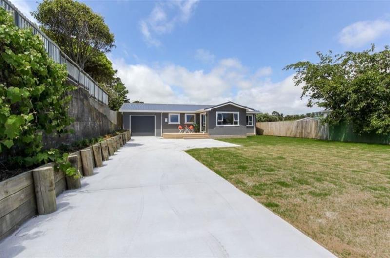 10C Cowling Road, Hurdon, New Plymouth - Carousel 1