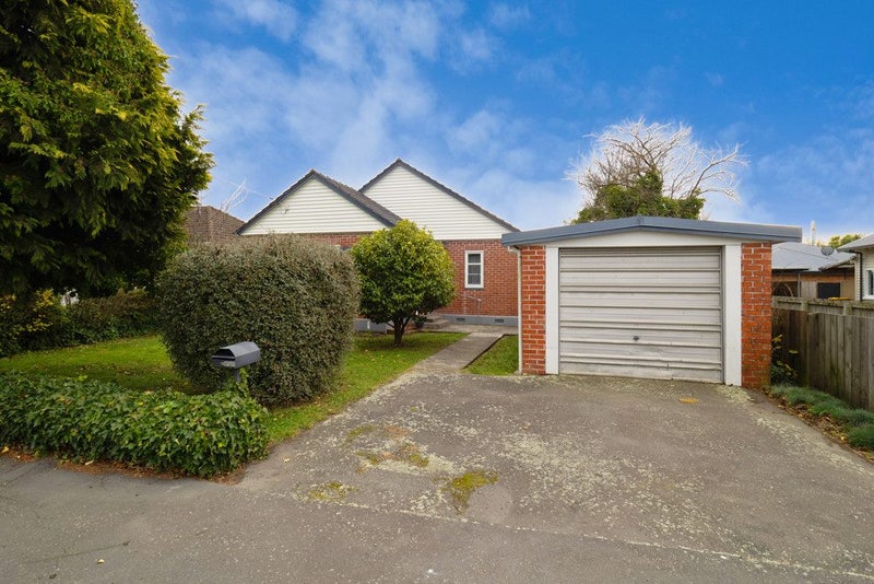 15 Brucefield Avenue, Netherby, Ashburton - Carousel 1