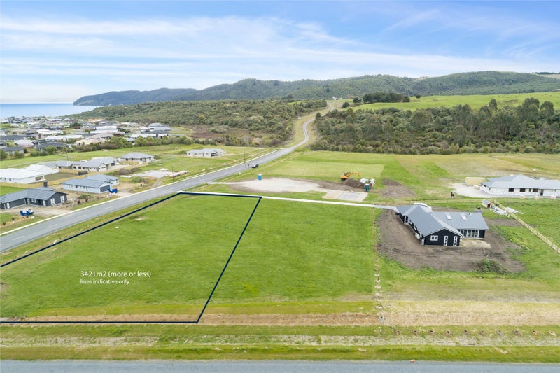 2 Kahikatea Drive, Taupo - Carousel 2
