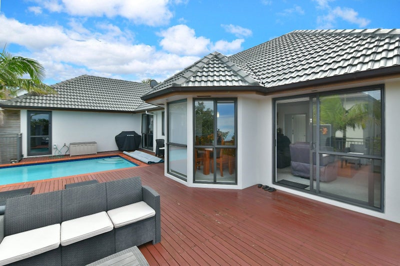 99 Alec Craig Way, Gulf Harbour, Whangaparaoa - Carousel 2