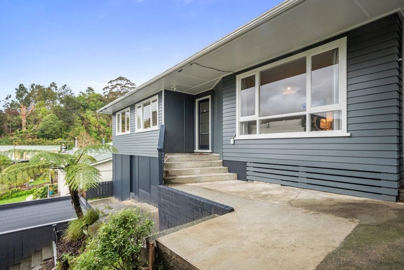 33 Logie Street, Stokes Valley, Lower Hutt - Carousel 12