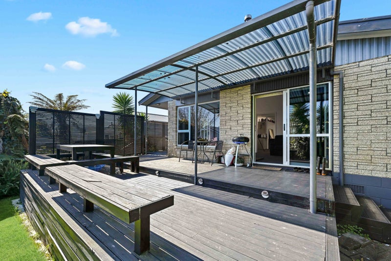 5 Thomson Avenue, Dinsdale, Hamilton - Carousel 1