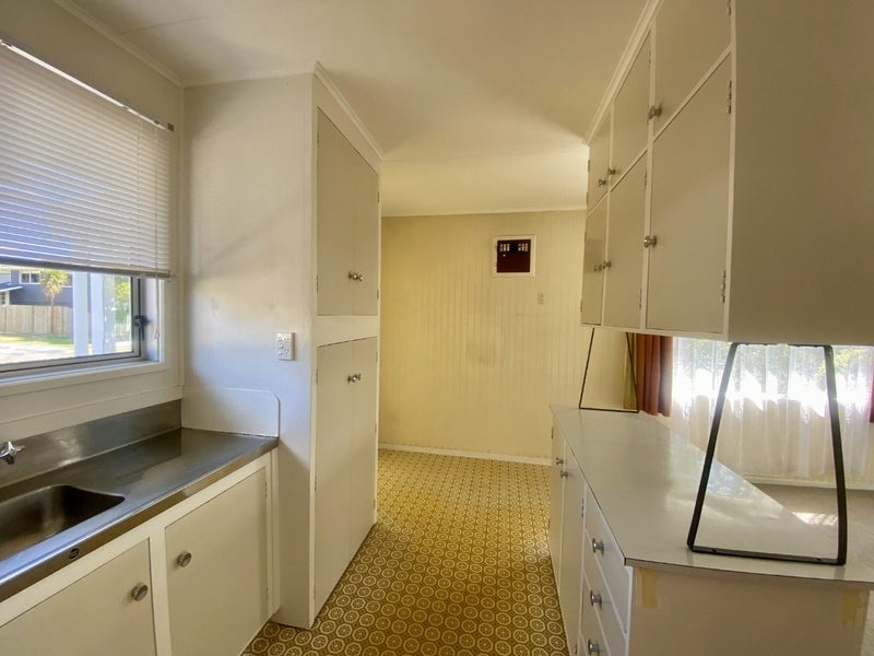 1A Huia Street, Waikawa, Picton - Carousel 2