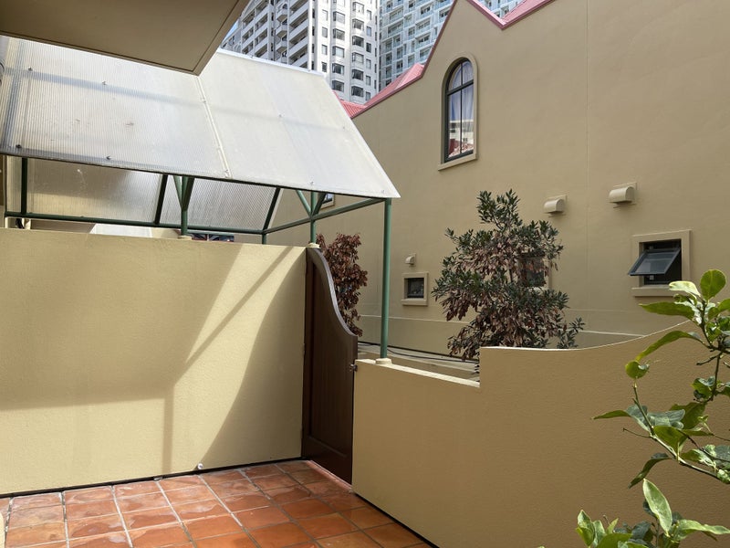 P/16 Eden Crescent, Auckland Central, Auckland - Carousel 2