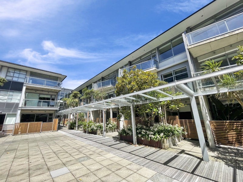 E203/28 Torrens Terrace, Mount Cook, Wellington - Carousel 1
