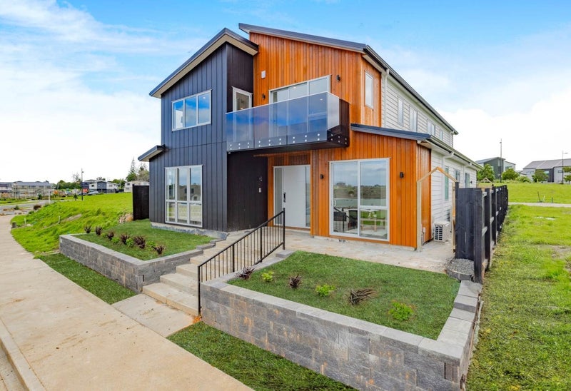 29 Emerald Avenue, Rosehill, Papakura - Carousel 1